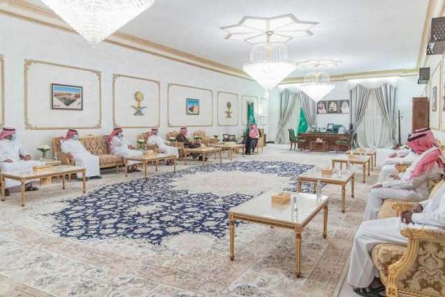 سمو الأمير فيصل بن خالد بن سلطان يستقبل أعضاء جمعيات 