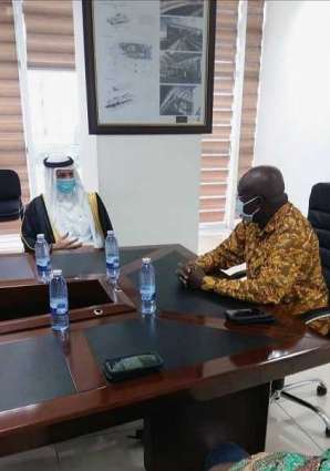سفير المملكة لدى غانا يلتقي بوزير الطيران الغاني