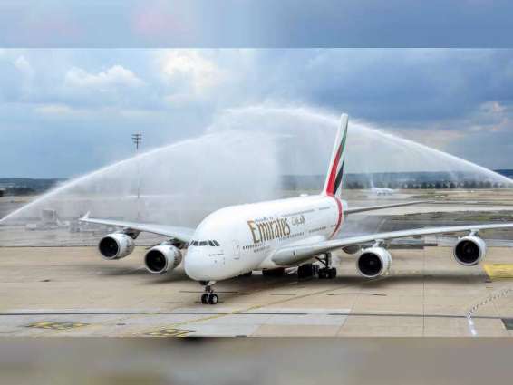 طائرات الإمارات" A380 "تعود مجددا إلى الأجواء