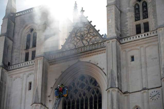 French Firefighters Contain Fire in Cathedral in City of Nantes - Reports