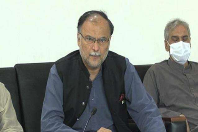 Ahsan Iqbal says incumbent govt is threat to Pakistan