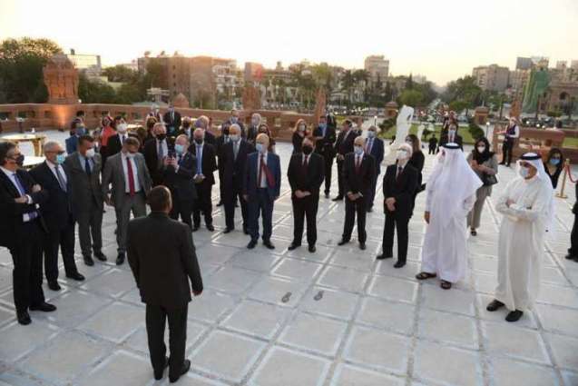 سفير المملكة لدى مصر والسفراء العرب والأجانب يزورون قصر البارون