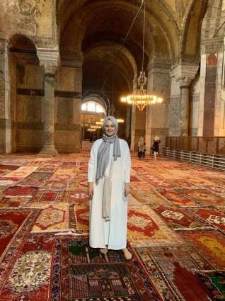 Ottoman Empire Caliph’s grand-daughter offers Juma prayer at Hagia Sophia