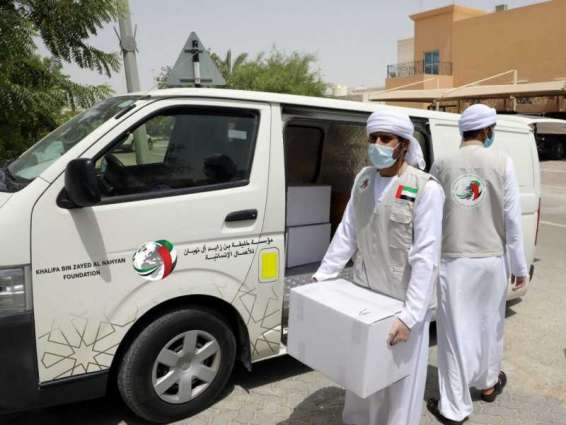 Khalifa Foundation distributes 2,000 food parcels in Abu Dhabi, Al Ain, Al Dhafra