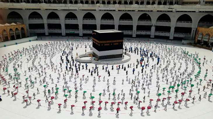 Hajj pilgrims to perform Waqoof-e-Arafat today
