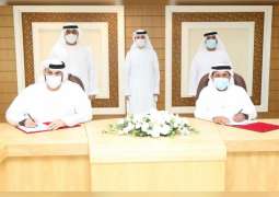 بريد الإمارات يوقع إتفاقية لتسهيل إجراءات تراخيص لشركات التوصيل السريع