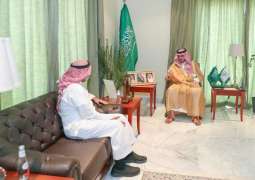 سمو الأمير فيصل بن نواف يستقبل الرئيس التنفيذي لشركة الجوف الزراعية