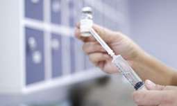 Peskov Says Kremlin Staff Will Not Face Mandatory COVID-19 Vaccination