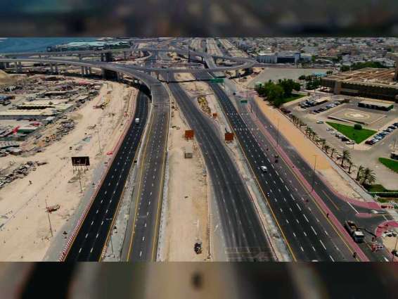 "طرق دبي" تفتتح خمسة جسور مؤدية لجزر ديرة بطول 2571 مترا