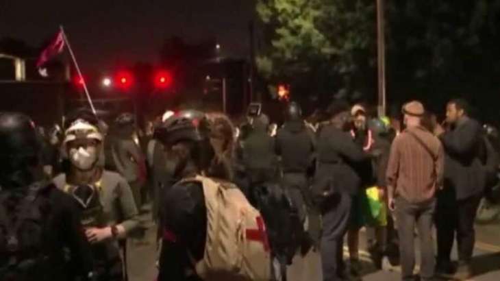 Protesters in Portland Attack Police With Commercial Fireworks, Projectiles - Police Dept.