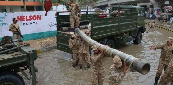 Pak army ‘s relief operation continues in rain-hit areas of Karachi