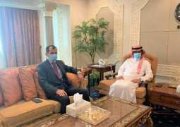 السفير البصيري يستقبل الملحق العمالي للمملكة في الفلبين
