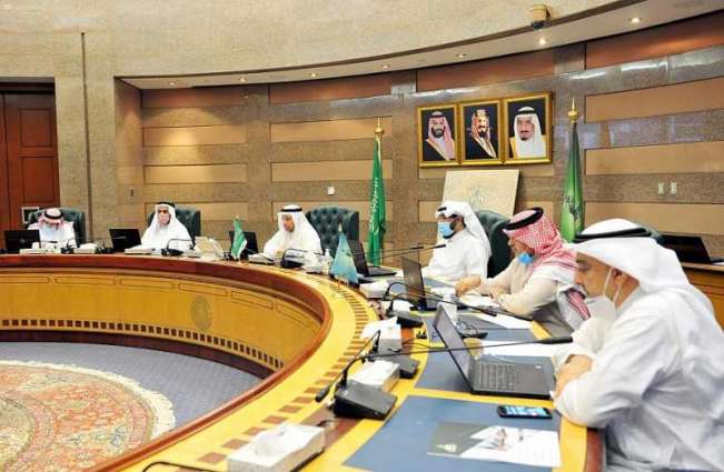 رئيس جامعة الملك عبدالعزيز يفتتح فعاليات ملتقى الإرشاد الجامعي واللقاء