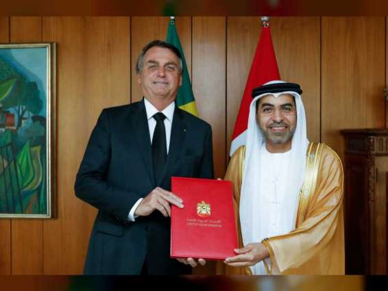 سفير الدولة يقدم أوراق اعتماده إلى رئيس البرازيل