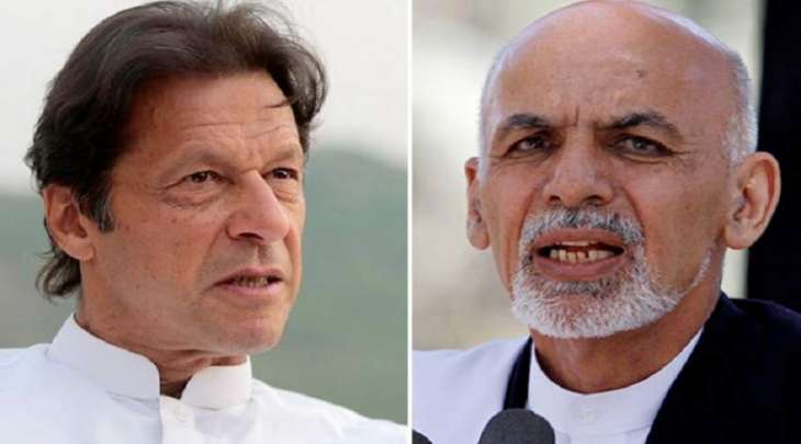 رئیس وزراء باکستان عمران خان یجری اتصالا ھاتفیا مع الرئیس الأفغاني