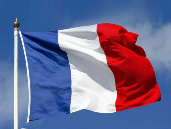 فرنسا تنفي حدوث انفجار في باريس .. وتقول "مقاتلة اخترقت جدار الصوت"