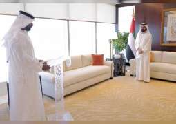 Head of Financial Audit Authority sworn in before Mohammed bin Rashid