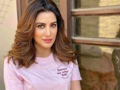 Mehwish Hayat honored to be part of Oscar Selection Committee this year