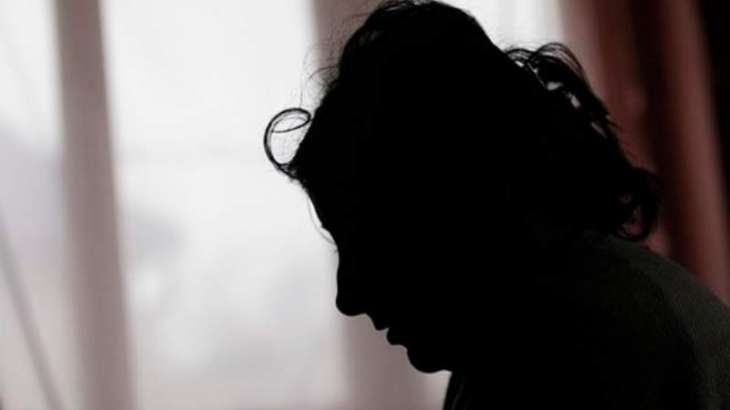 Girl waiting for bus in Lahore allegedly kidnapped, gang-raped