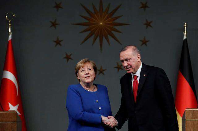 Erdogan Described to Merkel Last EU Decision on Relations With Turkey as Insufficient