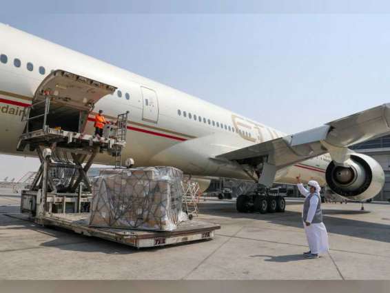 الإمارات ترسل طائرة مساعدات طبية ثانية إلى الأردن لدعمه في مكافحة "كوفيد 19 "