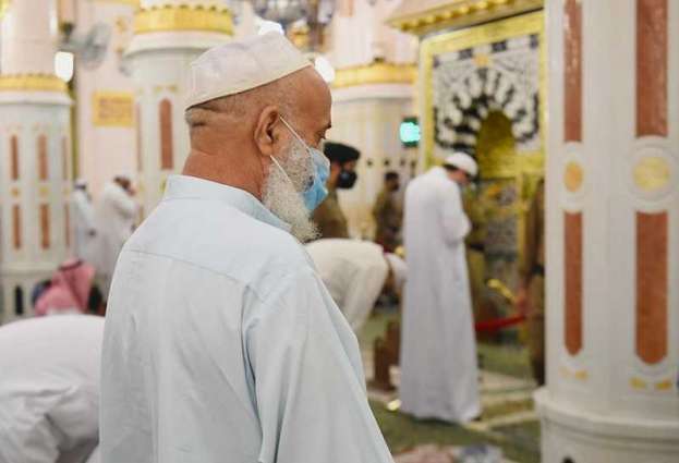 المسجد النبوي يشهد المرحلة الثانية من العودة التدريجية لدخول المصلين في الروضة الشريفة