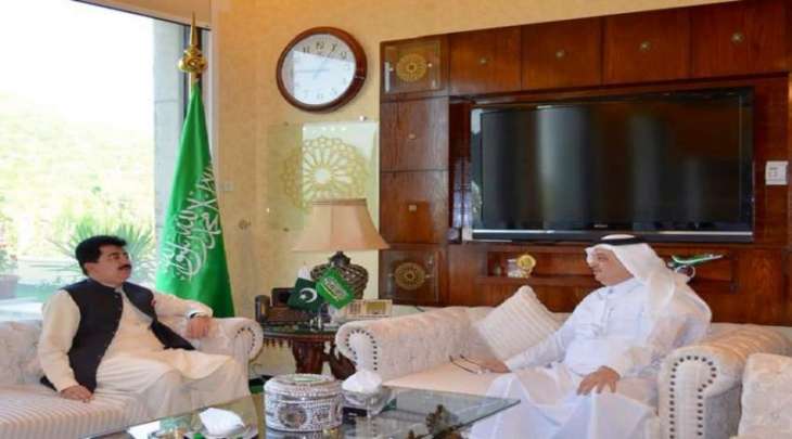 رئیس مجلس الشیوخ الباکستاني یلتقی مع سفیر السعودیة لدی اسلام آباد