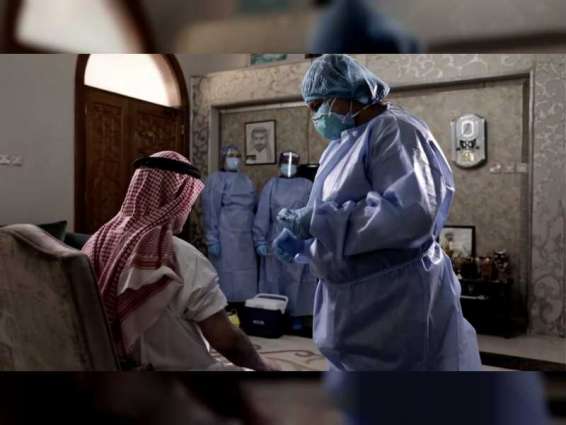 Sharjah elderly given flu jabs at home
