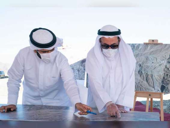 Sharjah Ruler visits Al Suhub Rest House project in Khor Fakkan