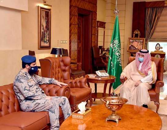 سمو الأمير مشعل بن ماجد يستقبل قائد قطاع حرس الحدود بمحافظة جدة