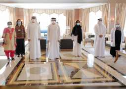 Hamdan bin Mohammed receives medical team behind first-ever intrauterine fetal surgery in Arab World