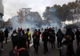 Police Use Tear Gas on Protesters in Paris Rally Against Global Security Bill - Reports