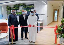 أحمد بن سعيد يفتتح المبنى الجديد لشركة بي دبليو سي الشرق الأوسط في دبي