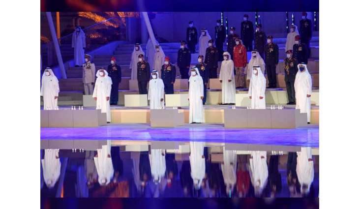 محمد بن راشد يشهد مراسم يوم الشهيد في واحة الكرامة بأبوظبي