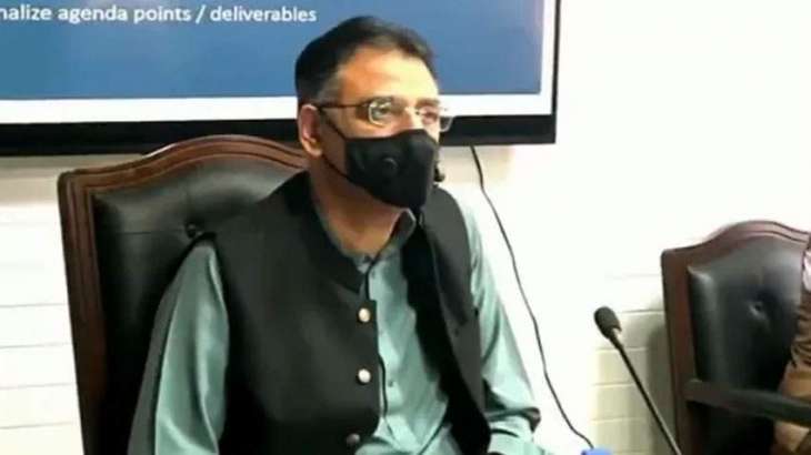 Asad Umar asks political leaders to demonstrate responsibility in containing Covid-19