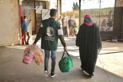 مركز الملك سلمان للإغاثة يواصل توزيع كسوة الشتاء للمحتاجين في لبنان