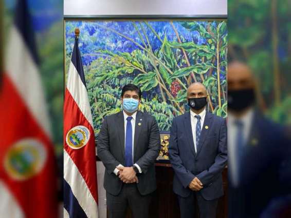 رئيس كوستاريكا يستقبل رئيس المجلس العالمي للتسامح والسلام