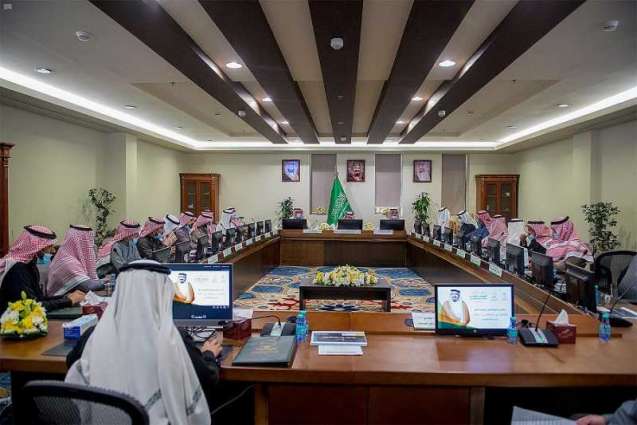 سمو أمير القصيم يرأس جلسة المجلس البلدي لأمانة منطقة القصيم