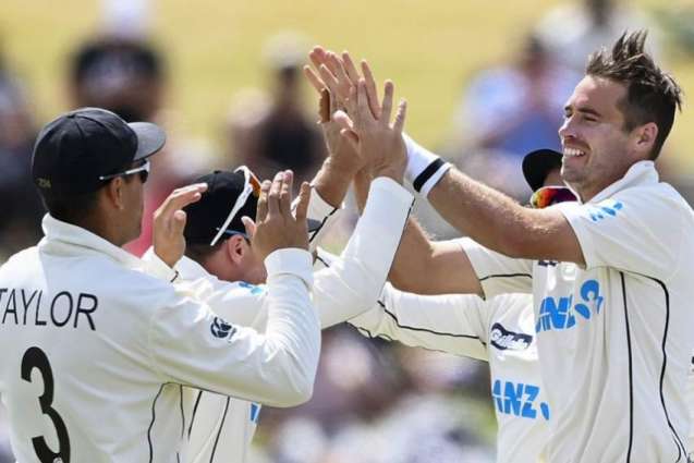 Tim Southee becomes 3rd  New Zealand bowler to get 300 wickets