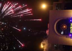 3, 2, 1 FireWorks!! Team realme, real fans & media partners celebrated New Year’s Eve at port grand Karachi