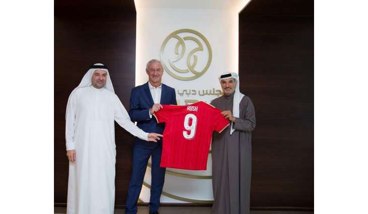 Liverpool legend Ian Rush visits Dubai Sports Council, discusses starting projects in Dubai