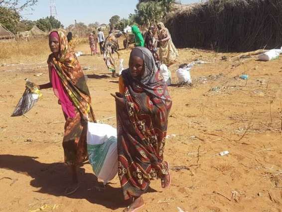 مركز الملك سلمان للإغاثة يوزع أكثر من 42 طناً من السلال الغذائية في ولاية غرب كردفان السودانية