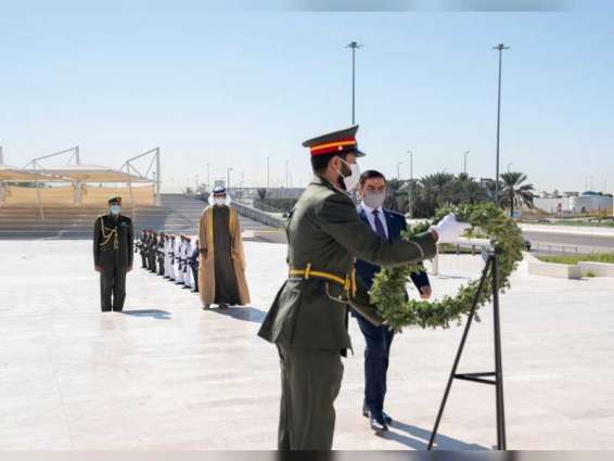 Iraqi Defence Minister visits Wahat AlKarama