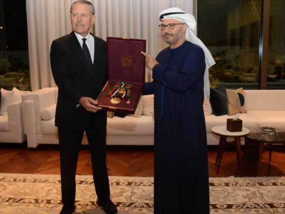 UAE President confers Zayed the Second Medal to US Ambassador