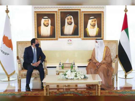 Saqr Ghobash discusses bilateral ties with Minister of Foreign Affairs of Cyprus