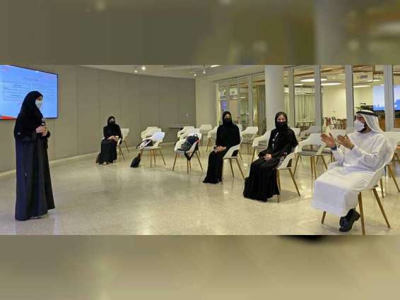 دائرة الموارد البشرية لحكومة دبي تستعرض خطة مجلس الشباب للعام الجاري
