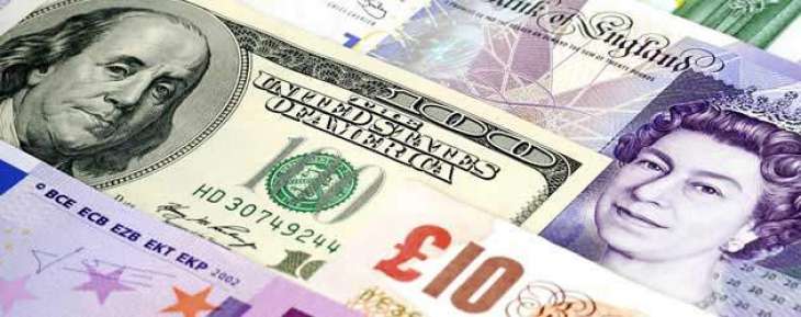 Pound Hits Record High Against US Dollar Since Spring 2018 Amid Low Inflation Rate Reports