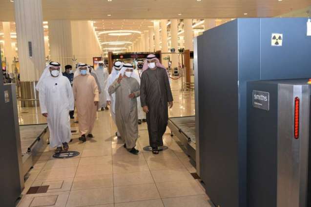 Chairman of DP World visits Dubai International Airport
