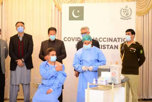 Pakistan begins national immunization drive against COVID-19
