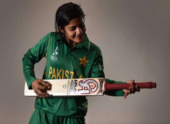 Javeria Khan bats Pakistan to win in third T20I